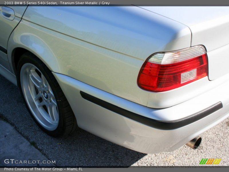 Titanium Silver Metallic / Grey 2003 BMW 5 Series 540i Sedan