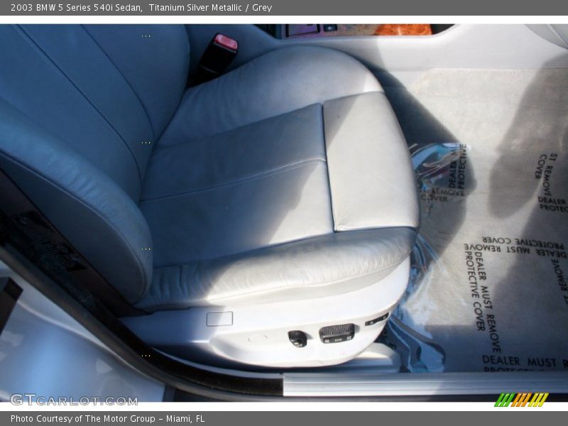 Titanium Silver Metallic / Grey 2003 BMW 5 Series 540i Sedan