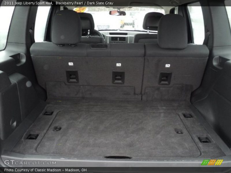 Blackberry Pearl / Dark Slate Gray 2011 Jeep Liberty Sport 4x4