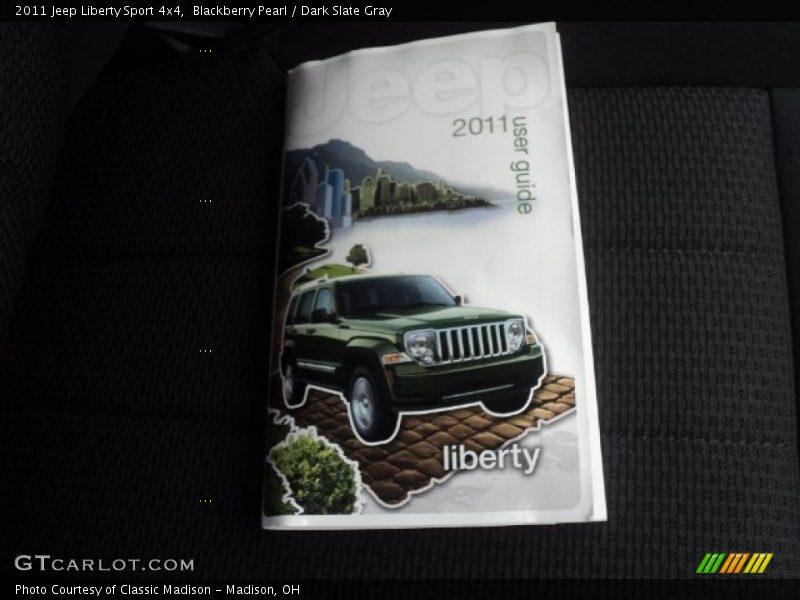 Blackberry Pearl / Dark Slate Gray 2011 Jeep Liberty Sport 4x4