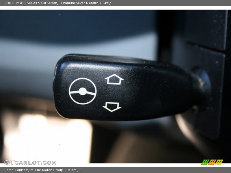 Titanium Silver Metallic / Grey 2003 BMW 5 Series 540i Sedan