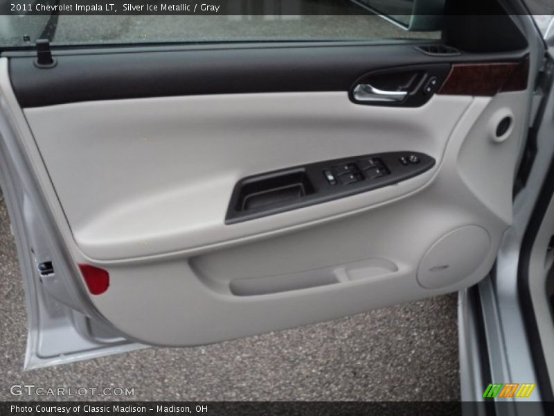 Silver Ice Metallic / Gray 2011 Chevrolet Impala LT