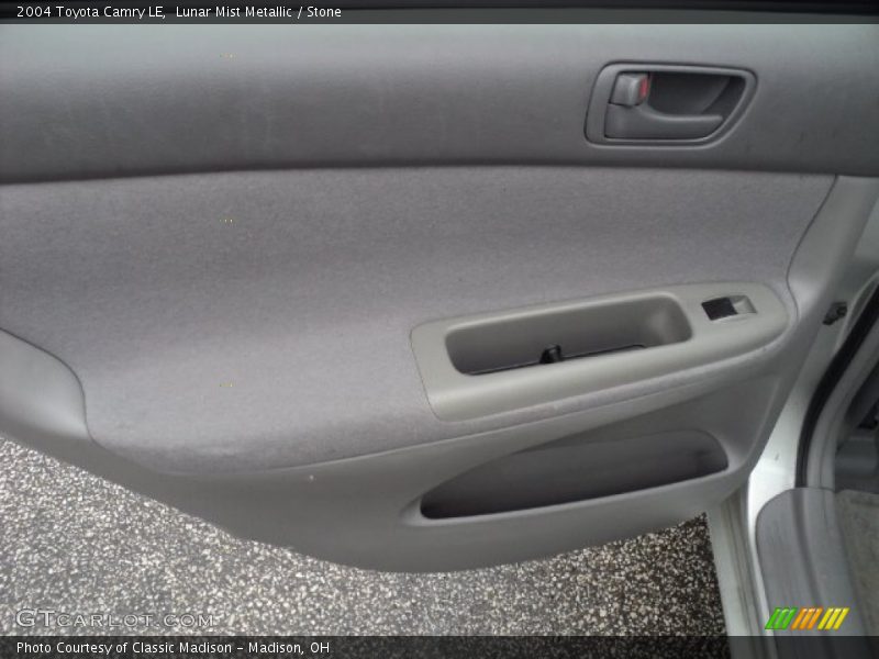 Lunar Mist Metallic / Stone 2004 Toyota Camry LE