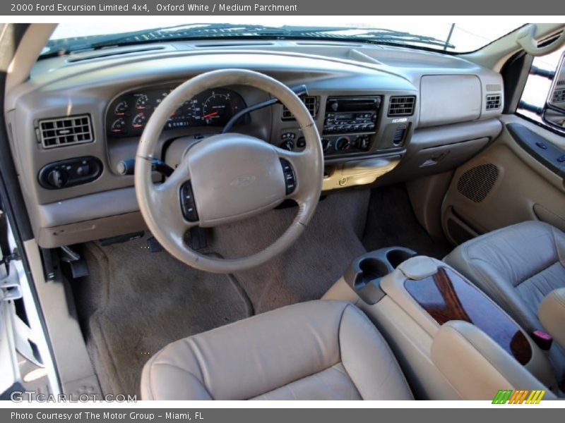 Oxford White / Medium Parchment 2000 Ford Excursion Limited 4x4