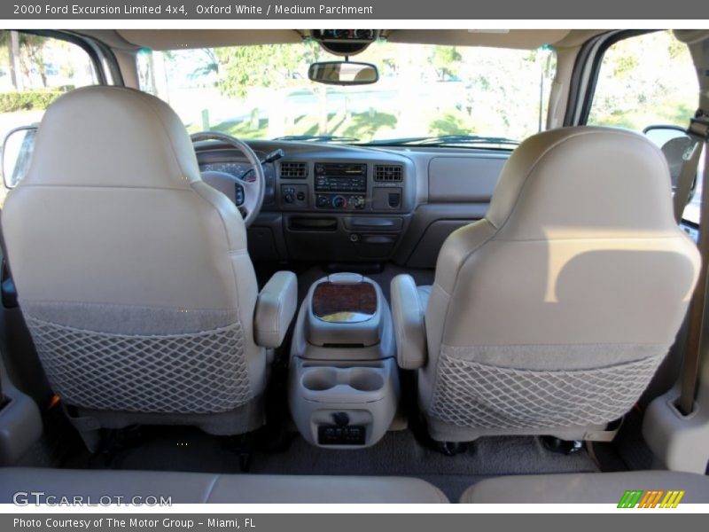 Oxford White / Medium Parchment 2000 Ford Excursion Limited 4x4