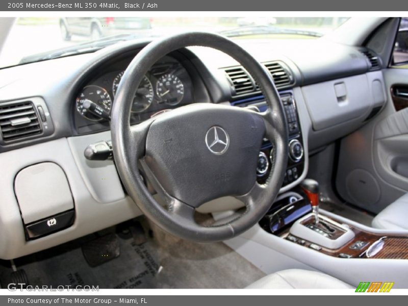 Black / Ash 2005 Mercedes-Benz ML 350 4Matic