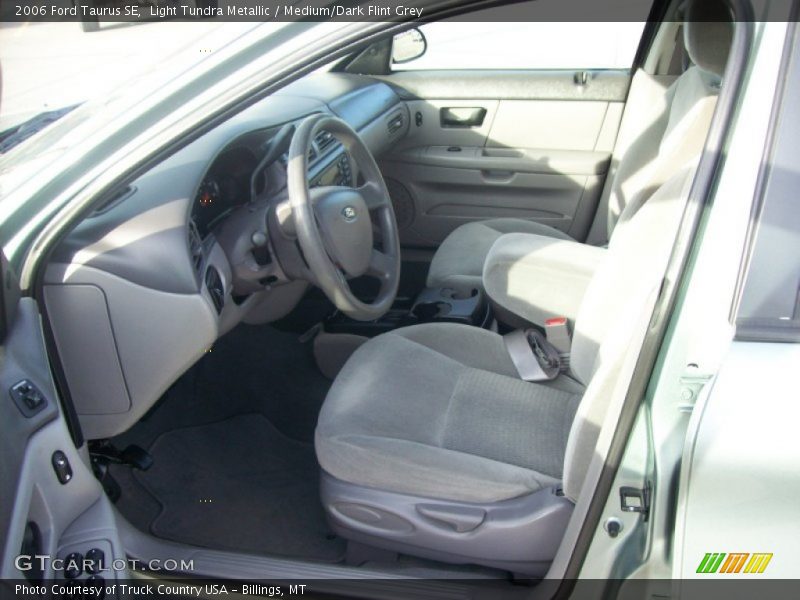 Light Tundra Metallic / Medium/Dark Flint Grey 2006 Ford Taurus SE