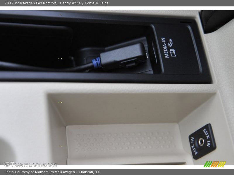 Candy White / Cornsilk Beige 2012 Volkswagen Eos Komfort