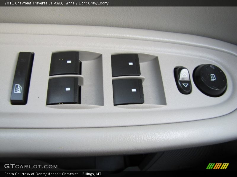 White / Light Gray/Ebony 2011 Chevrolet Traverse LT AWD