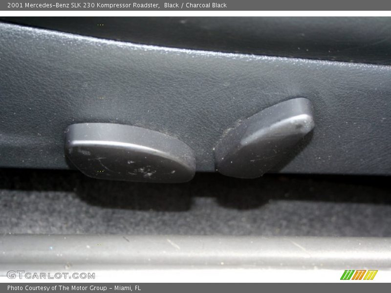 Black / Charcoal Black 2001 Mercedes-Benz SLK 230 Kompressor Roadster