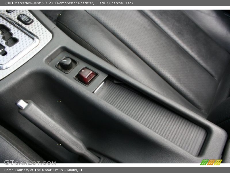 Black / Charcoal Black 2001 Mercedes-Benz SLK 230 Kompressor Roadster