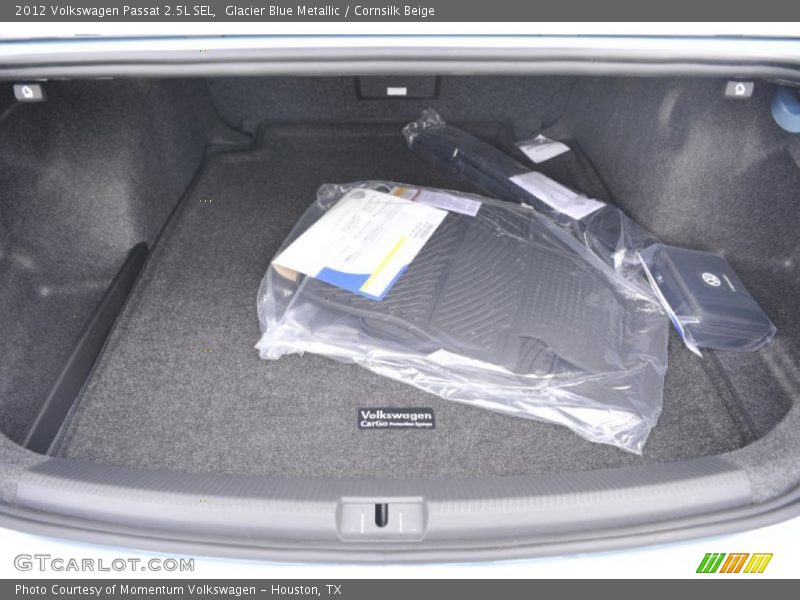 Glacier Blue Metallic / Cornsilk Beige 2012 Volkswagen Passat 2.5L SEL