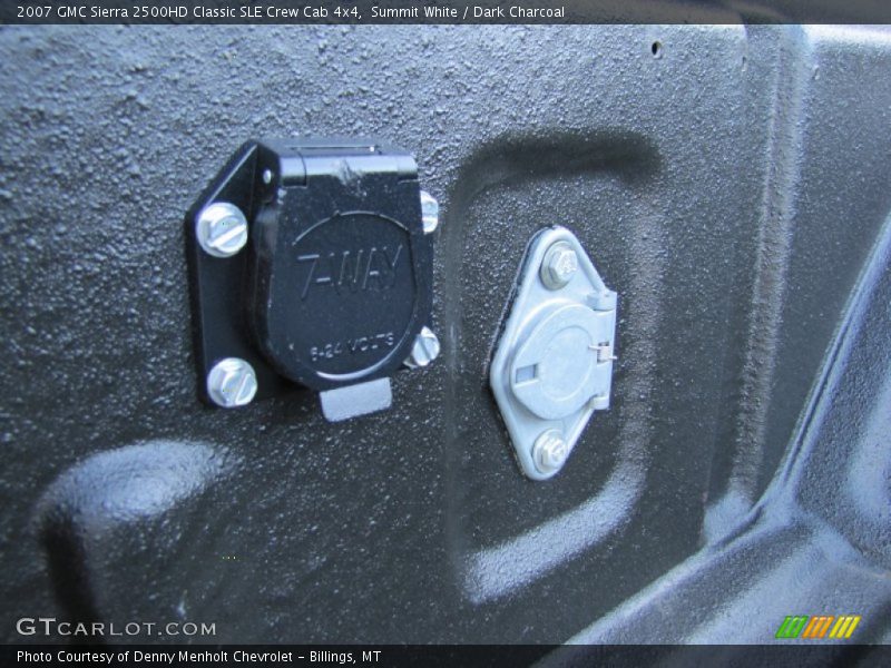 Summit White / Dark Charcoal 2007 GMC Sierra 2500HD Classic SLE Crew Cab 4x4