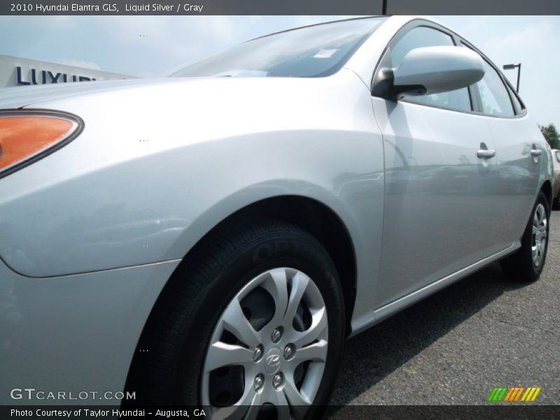 Liquid Silver / Gray 2010 Hyundai Elantra GLS