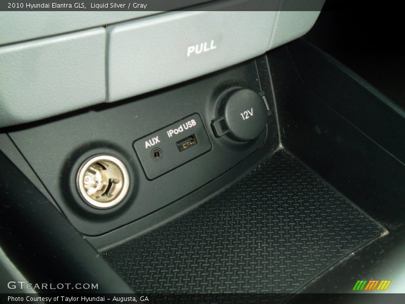 Liquid Silver / Gray 2010 Hyundai Elantra GLS