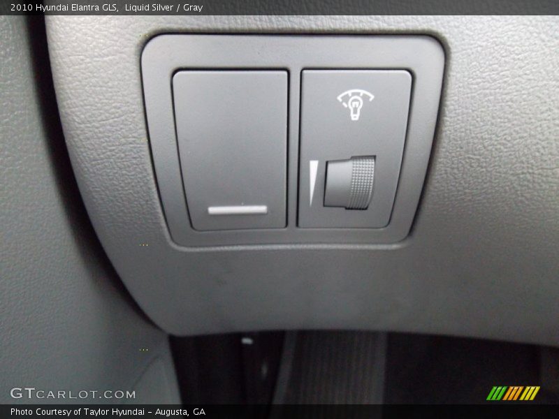 Liquid Silver / Gray 2010 Hyundai Elantra GLS
