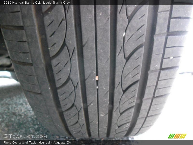Liquid Silver / Gray 2010 Hyundai Elantra GLS