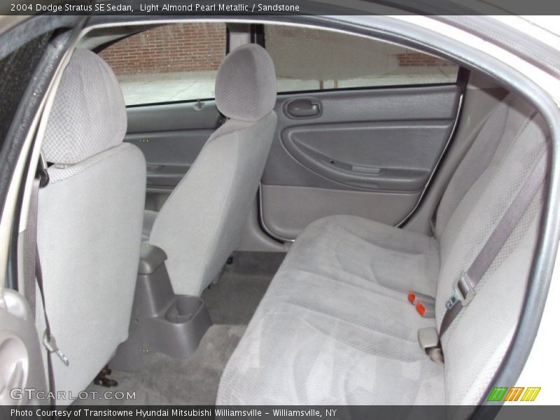 Light Almond Pearl Metallic / Sandstone 2004 Dodge Stratus SE Sedan
