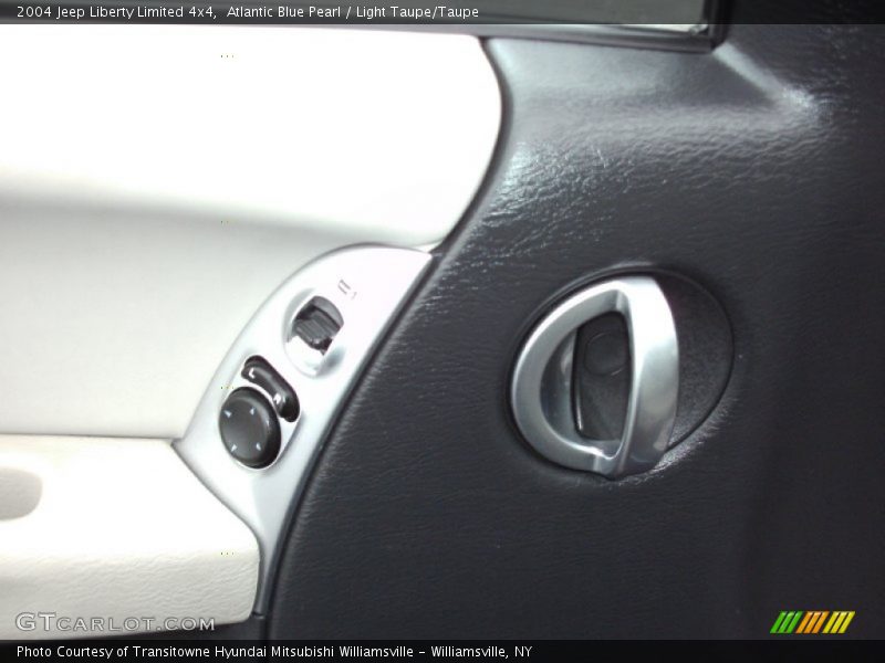 Atlantic Blue Pearl / Light Taupe/Taupe 2004 Jeep Liberty Limited 4x4