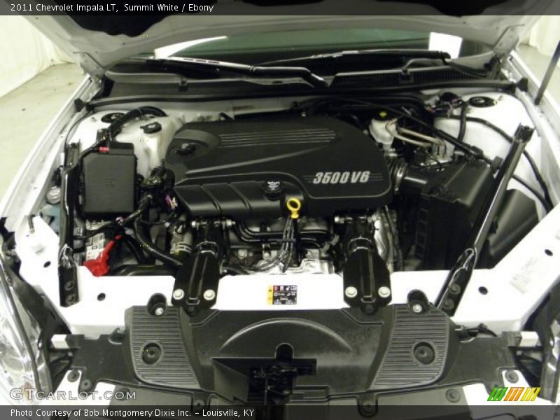 Summit White / Ebony 2011 Chevrolet Impala LT