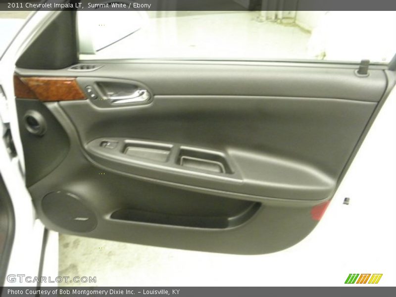 Summit White / Ebony 2011 Chevrolet Impala LT