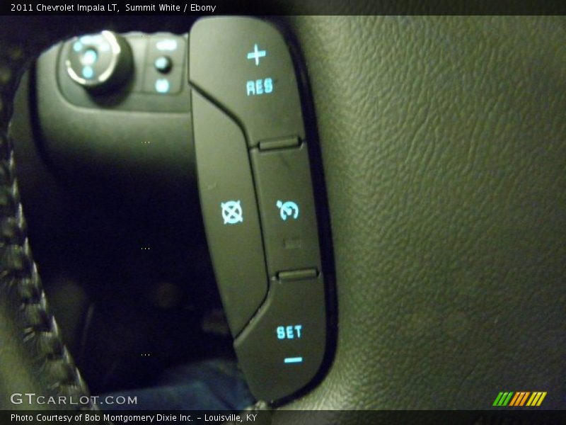 Summit White / Ebony 2011 Chevrolet Impala LT