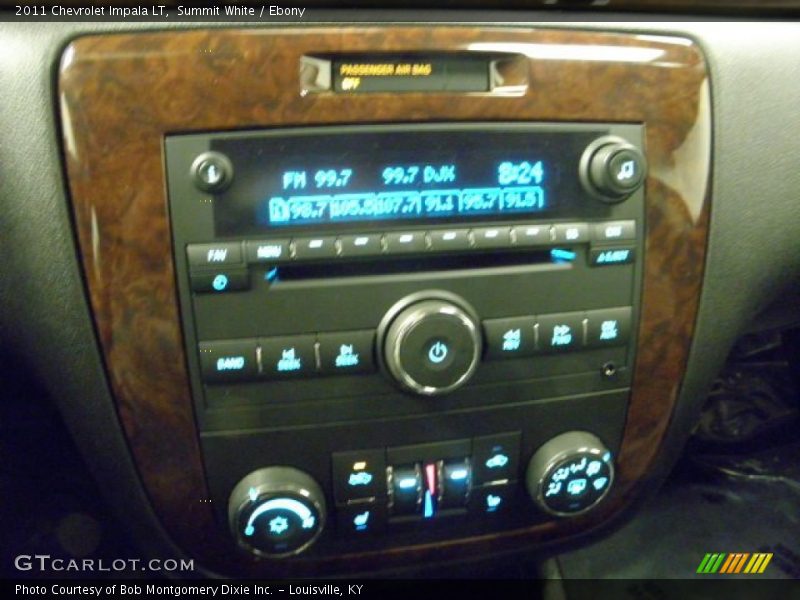 Summit White / Ebony 2011 Chevrolet Impala LT