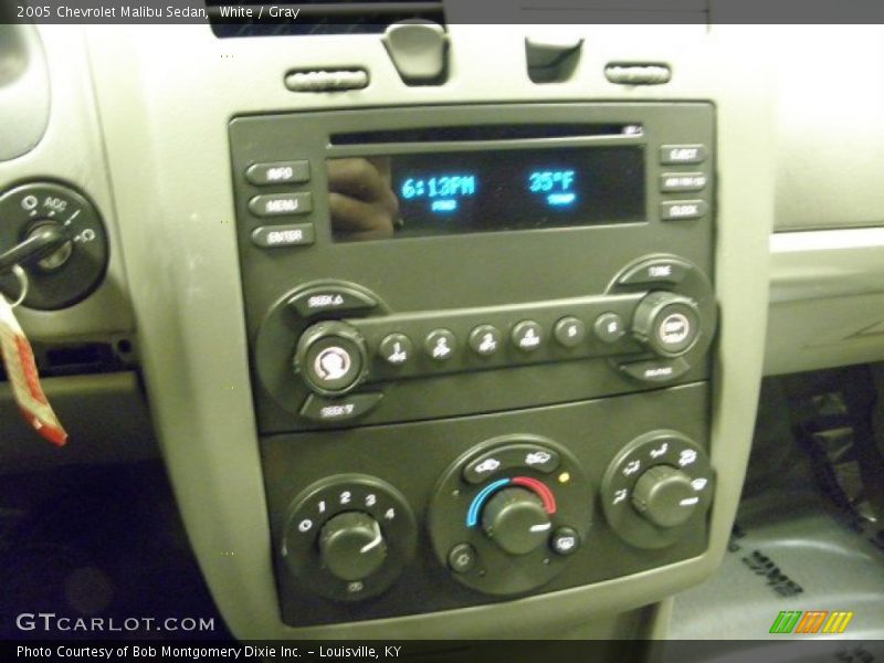 White / Gray 2005 Chevrolet Malibu Sedan