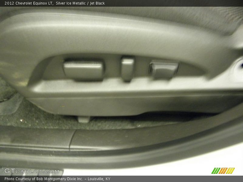 Silver Ice Metallic / Jet Black 2012 Chevrolet Equinox LT