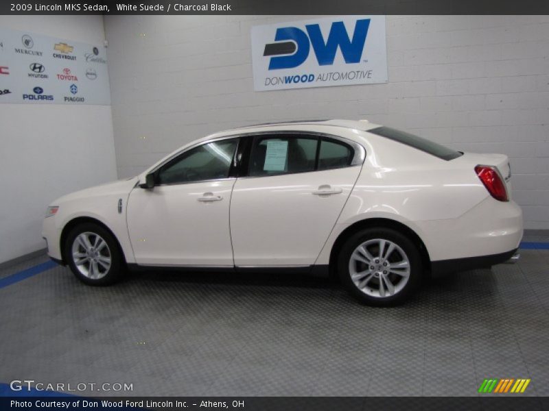 White Suede / Charcoal Black 2009 Lincoln MKS Sedan