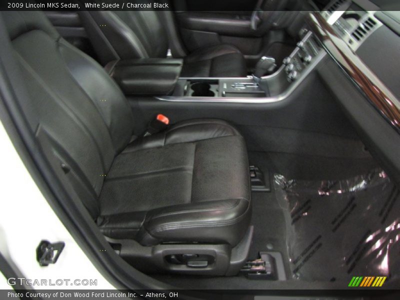 White Suede / Charcoal Black 2009 Lincoln MKS Sedan