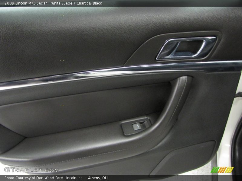 White Suede / Charcoal Black 2009 Lincoln MKS Sedan