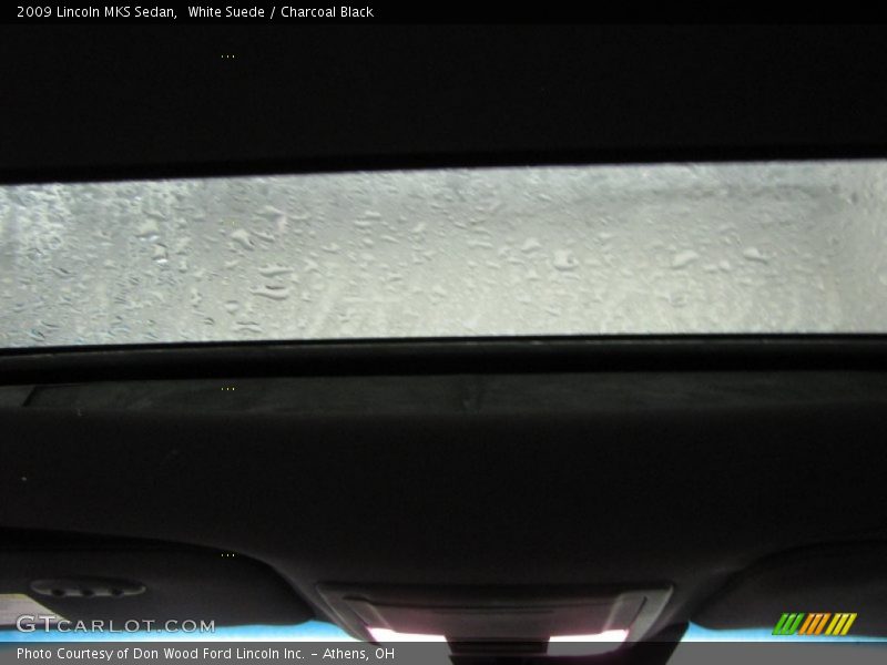 White Suede / Charcoal Black 2009 Lincoln MKS Sedan