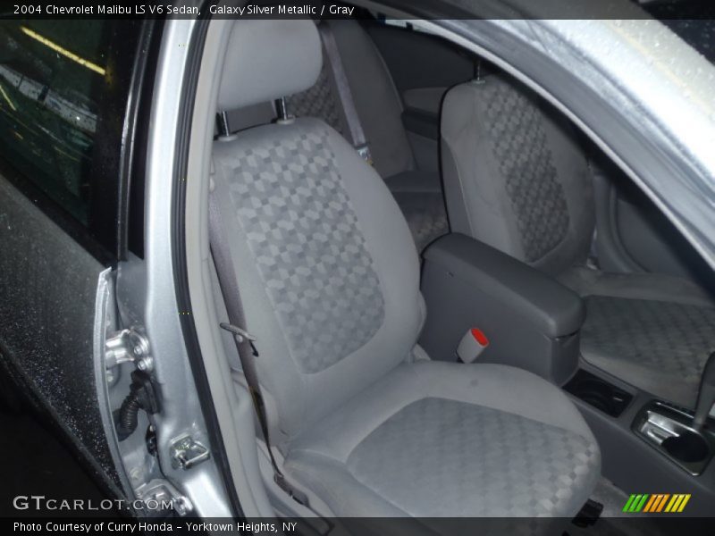 Galaxy Silver Metallic / Gray 2004 Chevrolet Malibu LS V6 Sedan