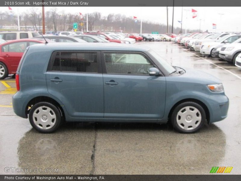 Hypnotic Teal Mica / Dark Gray 2010 Scion xB