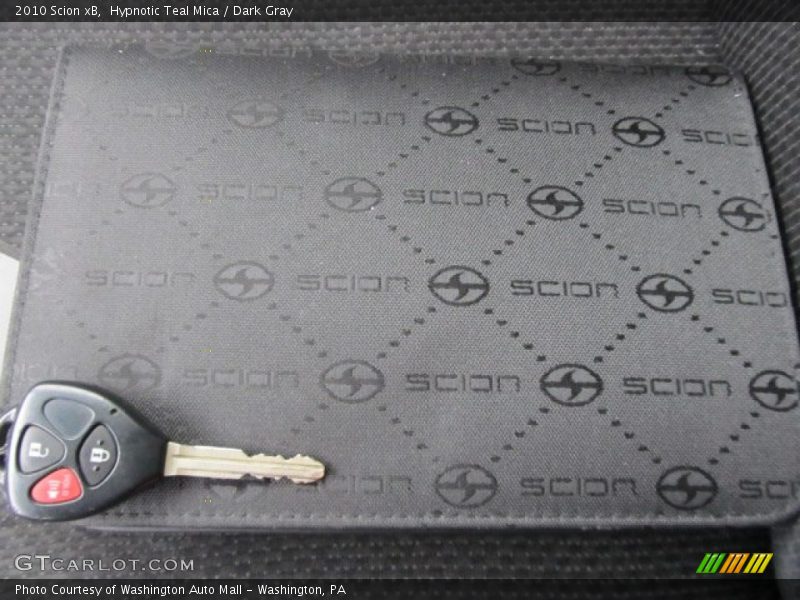 Hypnotic Teal Mica / Dark Gray 2010 Scion xB