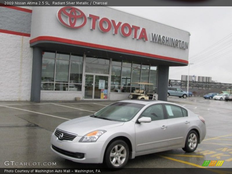 Radiant Silver Metallic / Charcoal 2009 Nissan Altima 2.5 SL