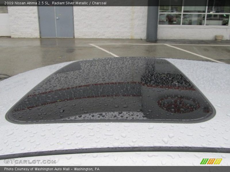 Radiant Silver Metallic / Charcoal 2009 Nissan Altima 2.5 SL