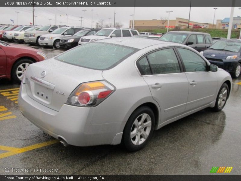 Radiant Silver Metallic / Charcoal 2009 Nissan Altima 2.5 SL