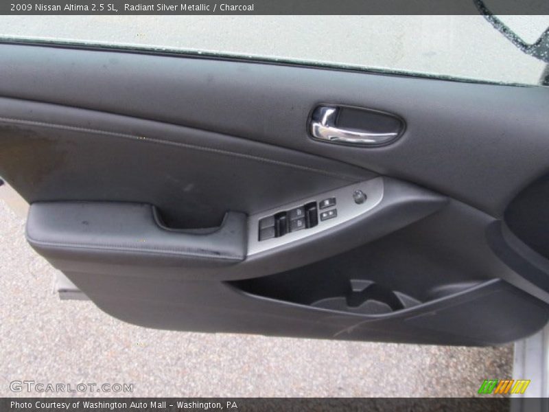 Radiant Silver Metallic / Charcoal 2009 Nissan Altima 2.5 SL