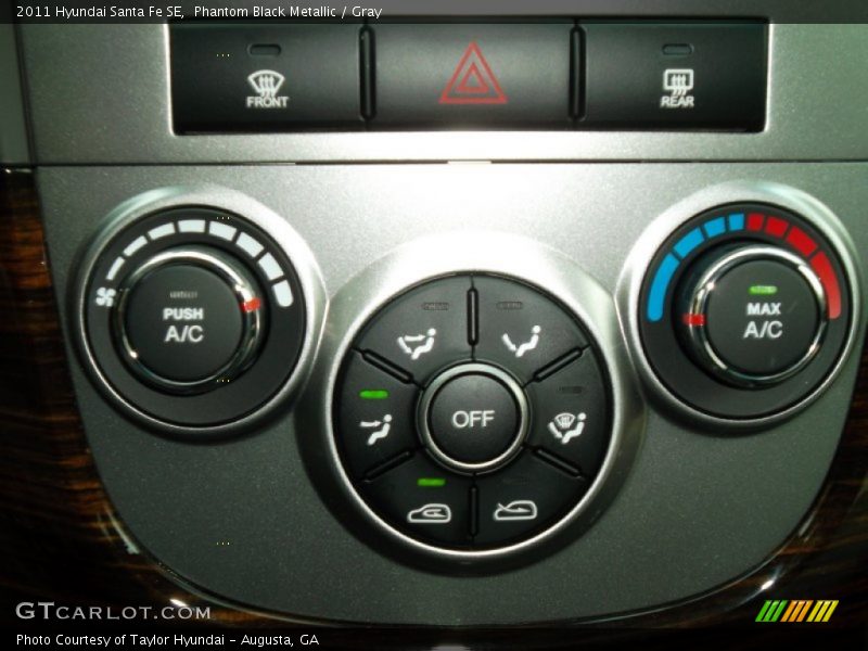 Phantom Black Metallic / Gray 2011 Hyundai Santa Fe SE