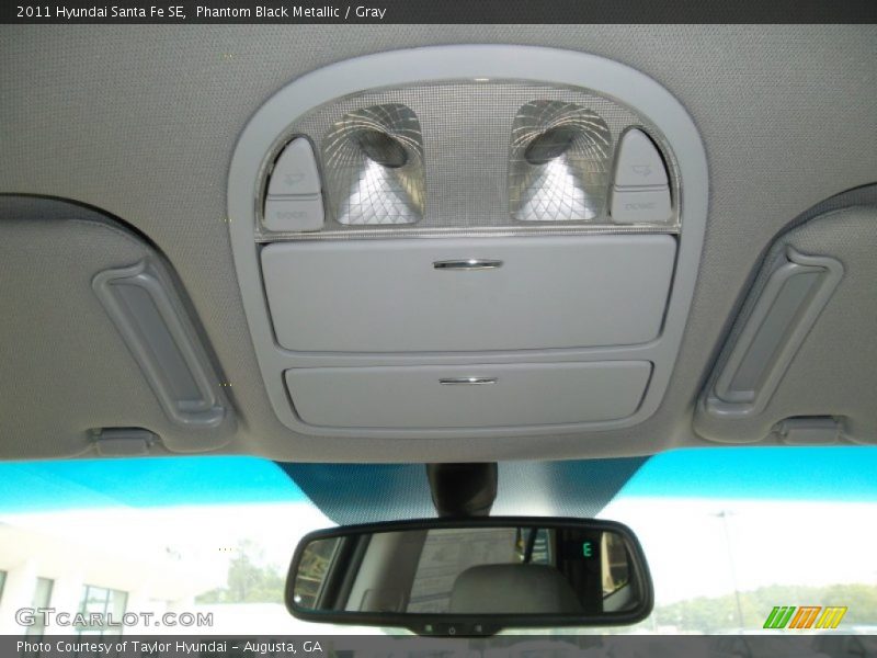 Phantom Black Metallic / Gray 2011 Hyundai Santa Fe SE