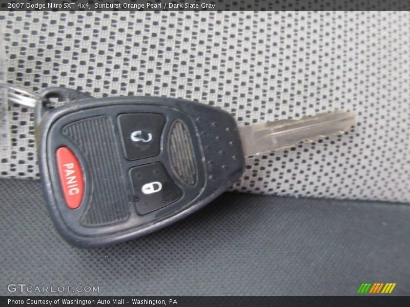 Sunburst Orange Pearl / Dark Slate Gray 2007 Dodge Nitro SXT 4x4