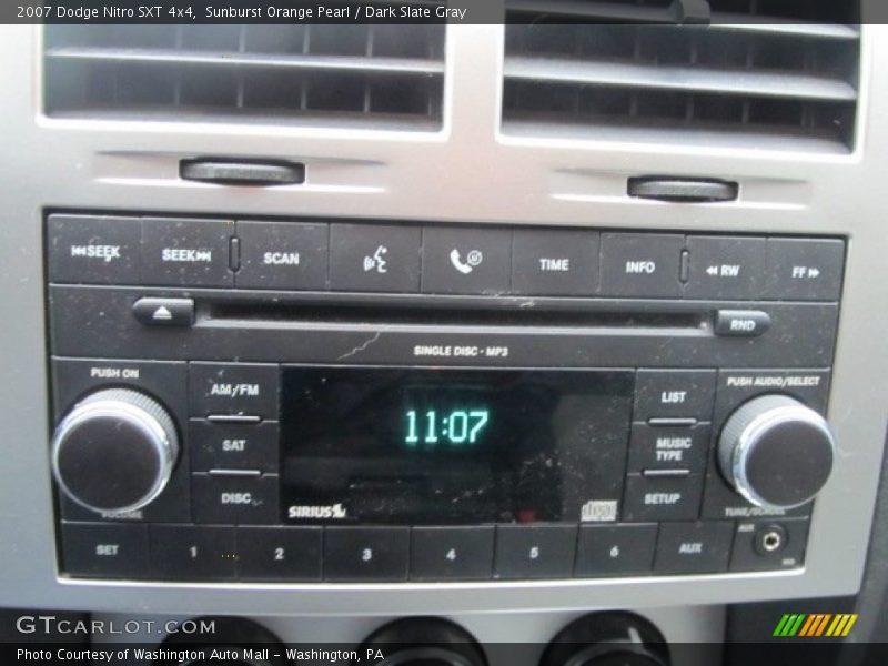 Sunburst Orange Pearl / Dark Slate Gray 2007 Dodge Nitro SXT 4x4