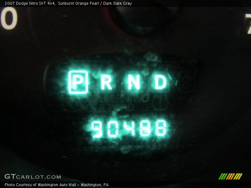 Sunburst Orange Pearl / Dark Slate Gray 2007 Dodge Nitro SXT 4x4