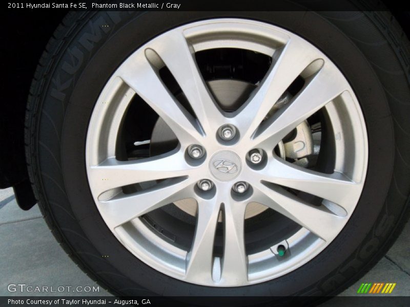 Phantom Black Metallic / Gray 2011 Hyundai Santa Fe SE