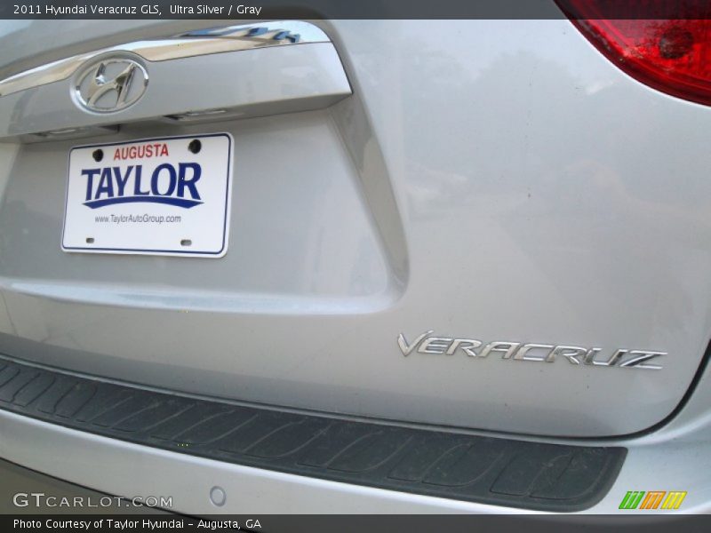 Ultra Silver / Gray 2011 Hyundai Veracruz GLS