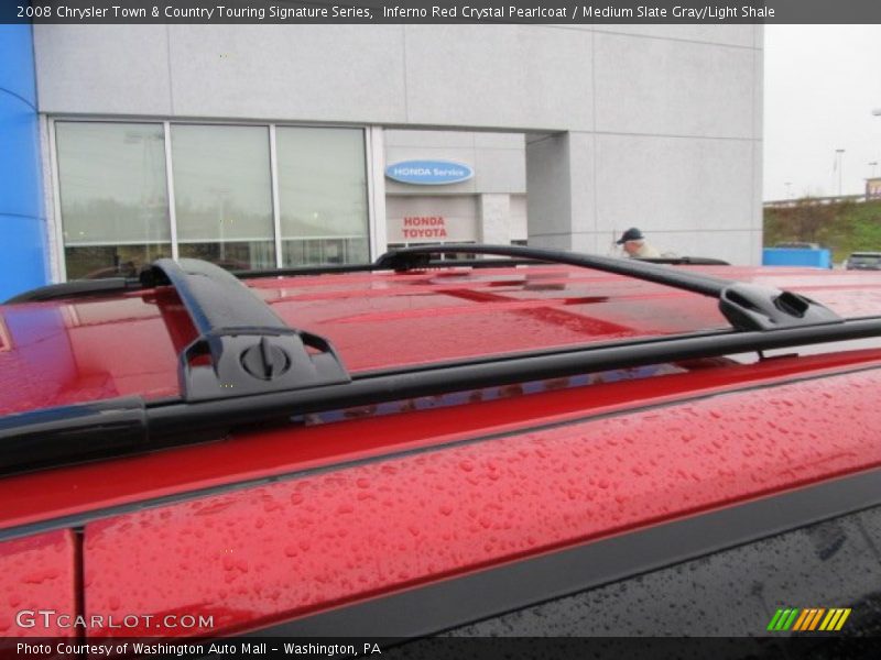 Inferno Red Crystal Pearlcoat / Medium Slate Gray/Light Shale 2008 Chrysler Town & Country Touring Signature Series