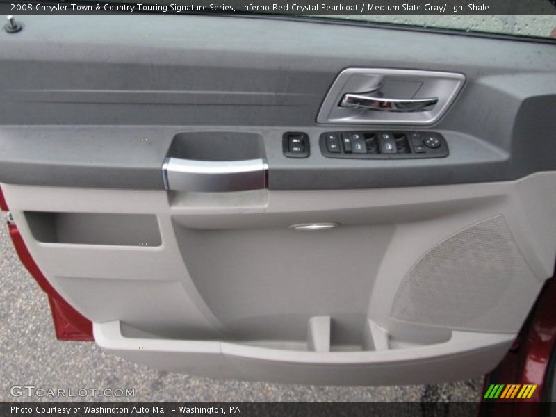 Inferno Red Crystal Pearlcoat / Medium Slate Gray/Light Shale 2008 Chrysler Town & Country Touring Signature Series