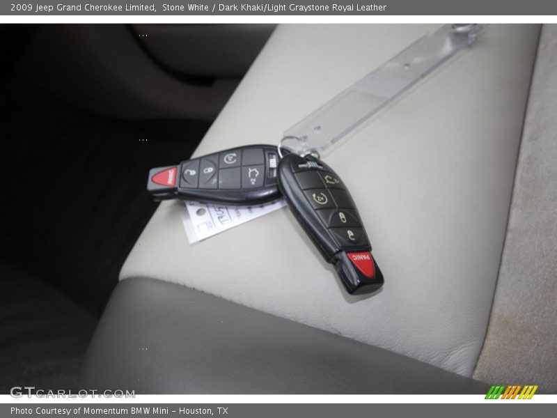 Stone White / Dark Khaki/Light Graystone Royal Leather 2009 Jeep Grand Cherokee Limited